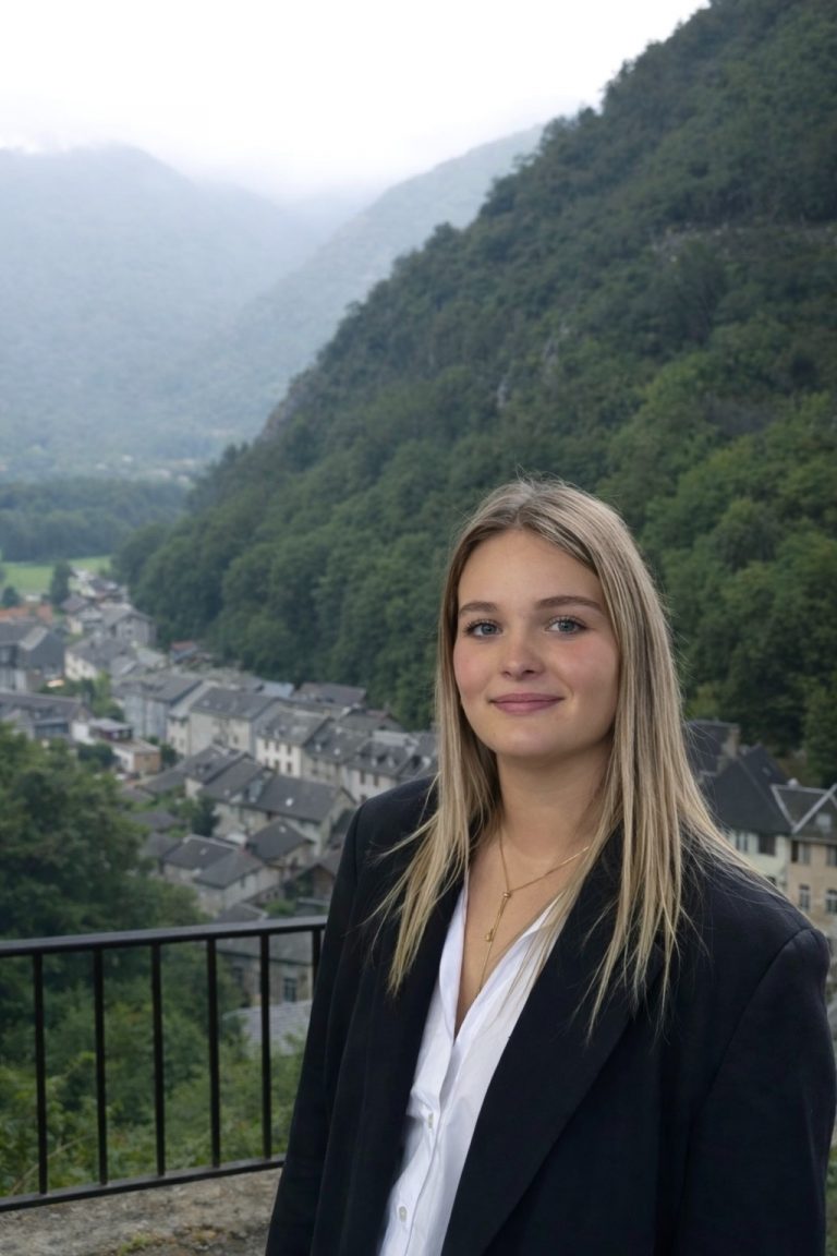 Charlotte Perefarres « l&rsquo;Atout jeunesse »