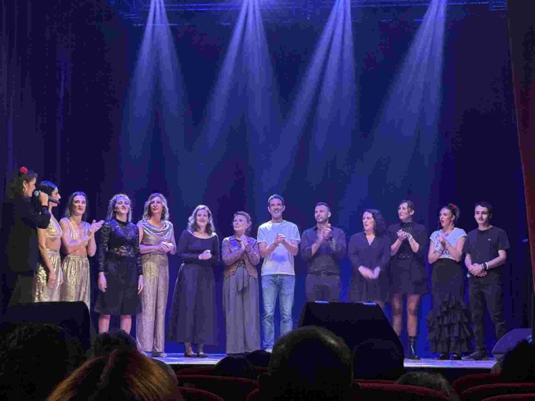 Très beau spectacle de music-hall au Théâtre du Casino ce samedi 17 octobre à Luchon